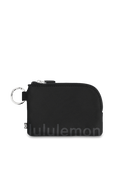 תמונה קידמית של Clippable Card Pouch