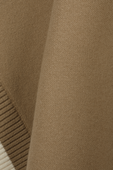תמונת תקריב של Carla Canvas Knit Vest in Brown and Cream