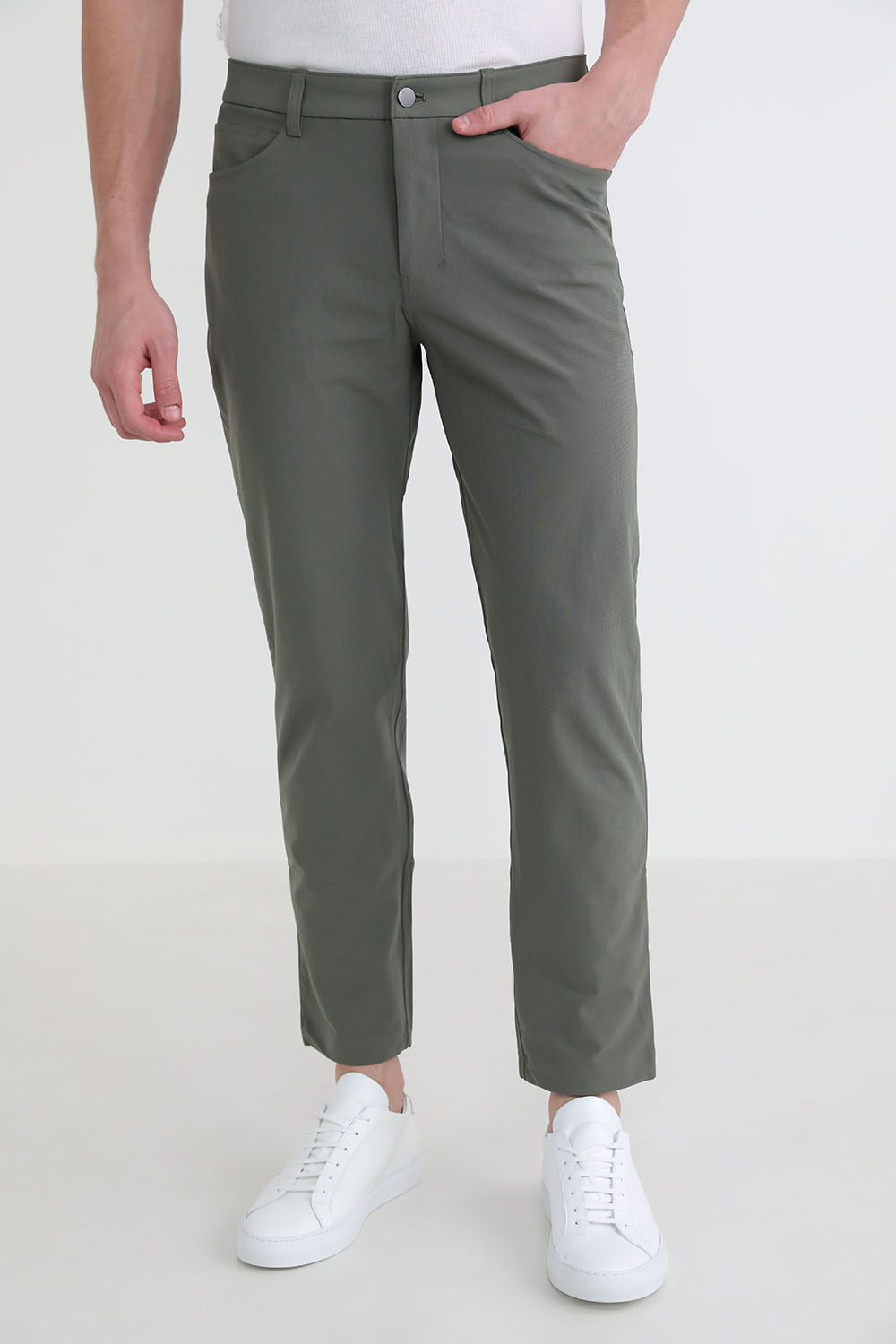 תמונת דוגמן קידמית של ABC Classic-Fit Pant 30" *Warpstreme