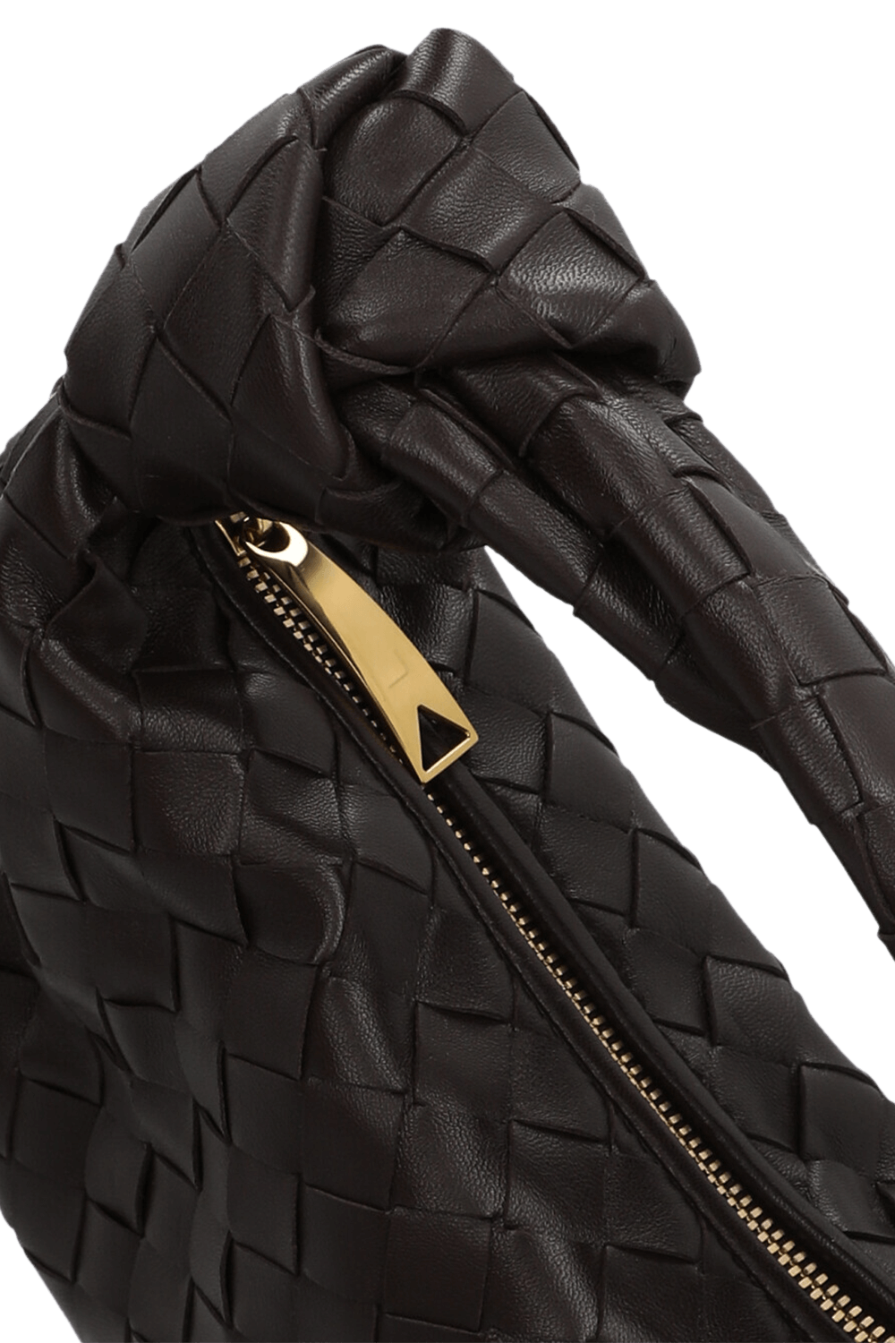 תמונת תקריב של תיק מיני ג`ודי מעור קלוע BOTTEGA VENETA