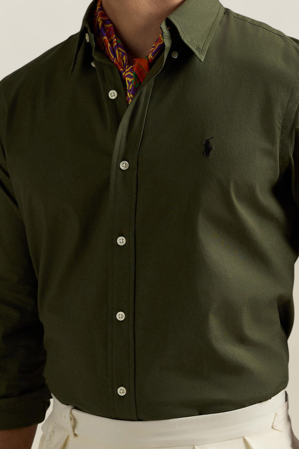 תמונת תקריב דוגמן של חולצת כפתורים סלים פיט POLO RALPH LAUREN