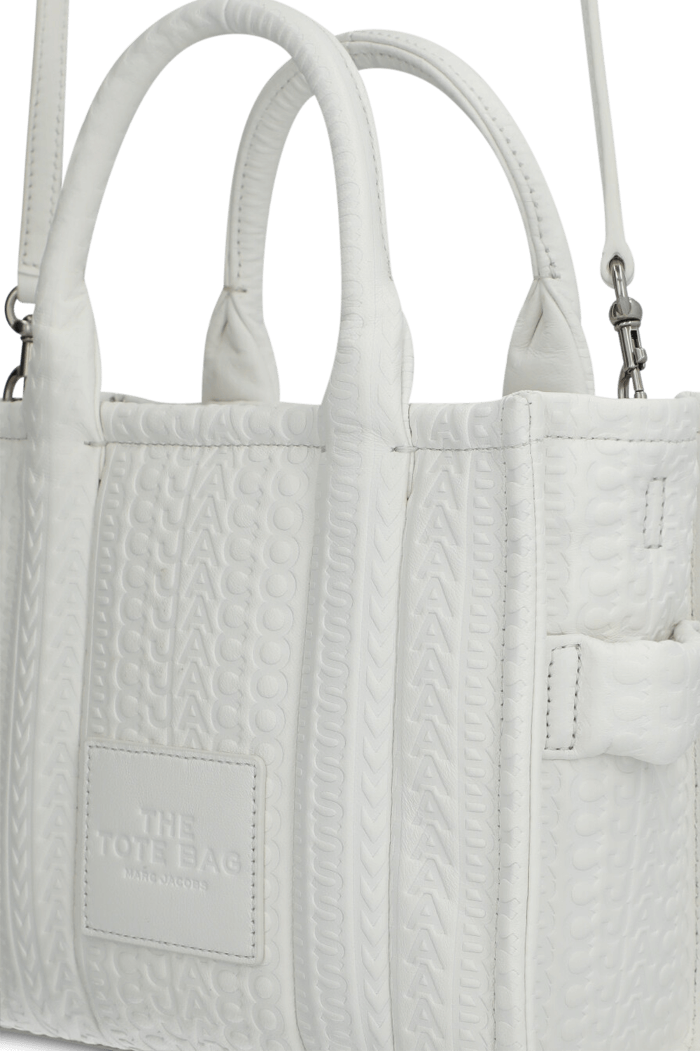תמונת תקריב של תיק טוט סמול MARC JACOBS