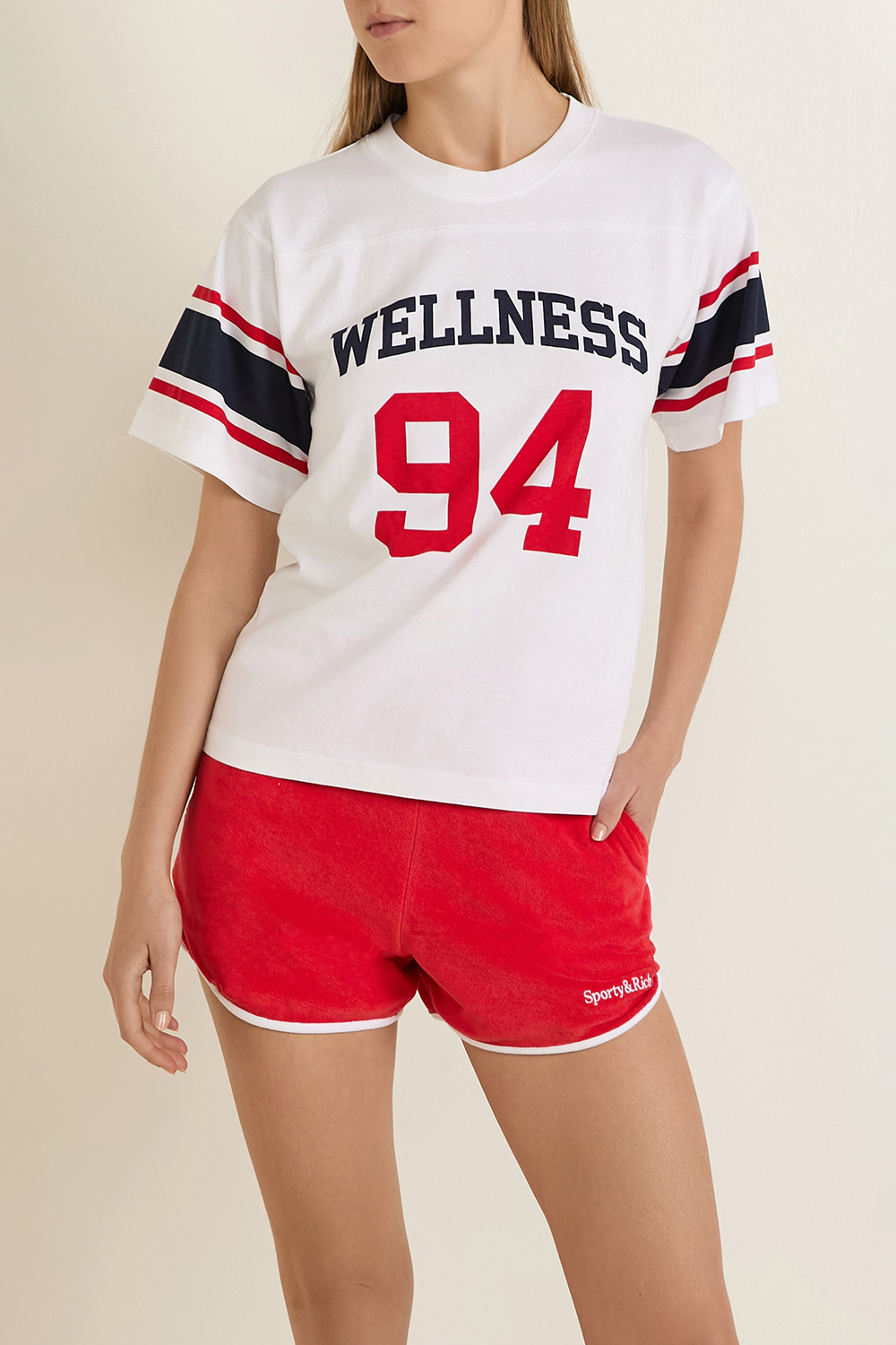 תמונת דוגמן קידמית של חולצת טי SPORTY & RICH