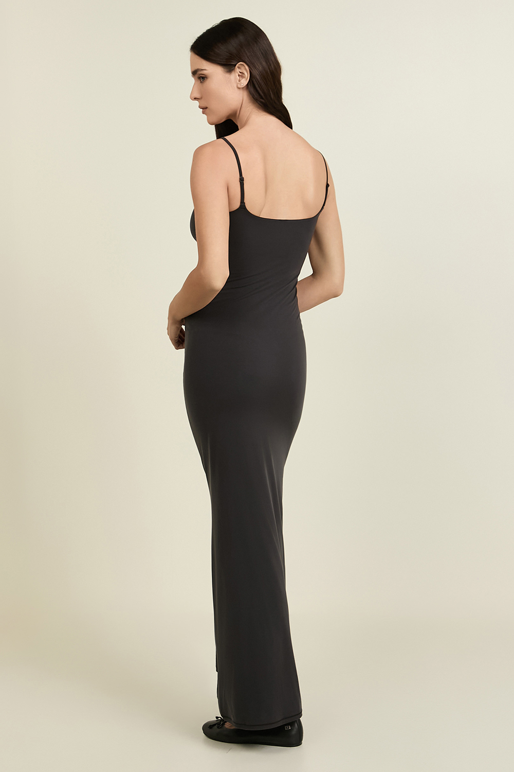 תמונת דוגמן אחורית של Nulu Spaghetti-Strap Maxi Dress LULULEMON