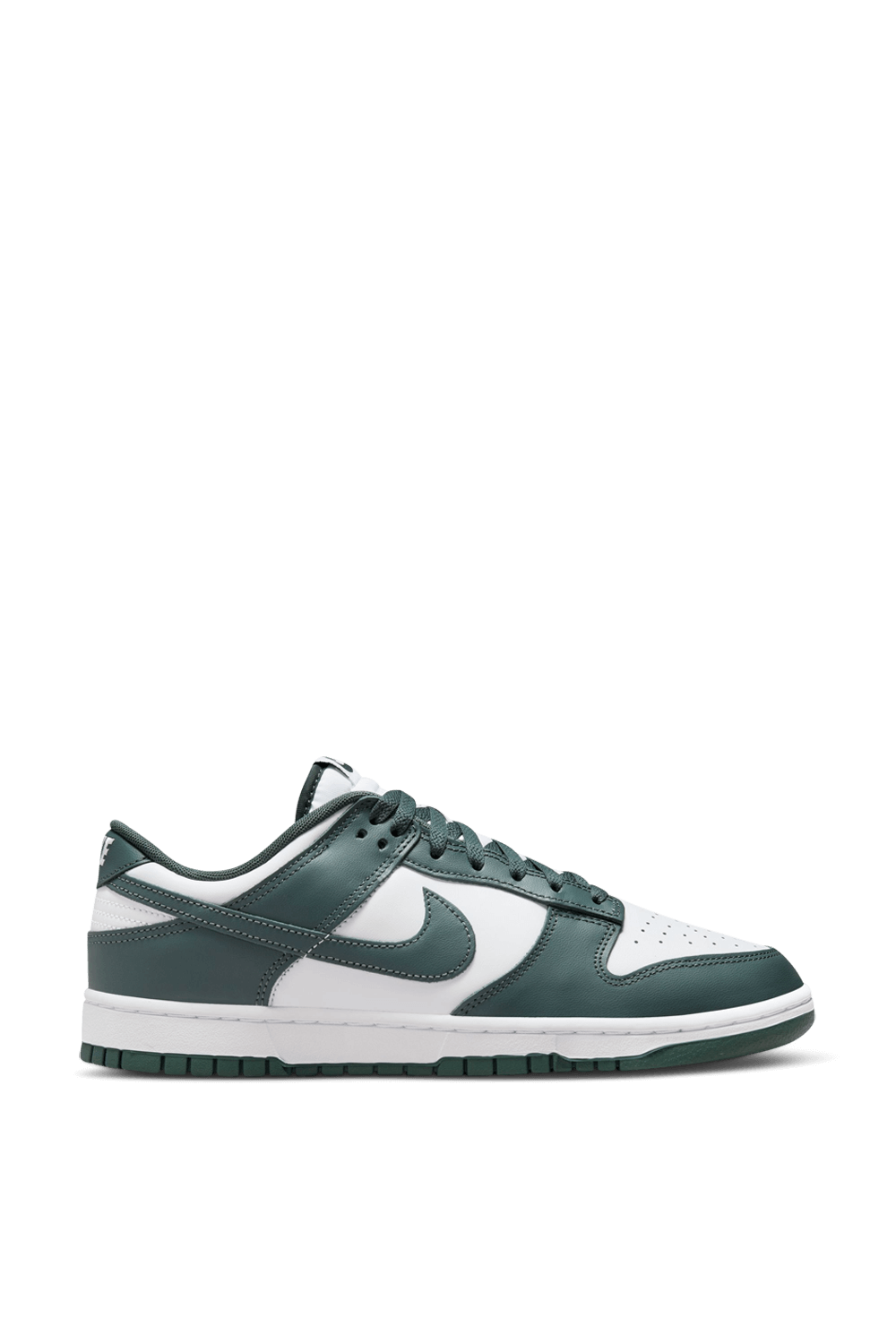 תמונה קידמית של נעלי סניקרס דאנק NIKE