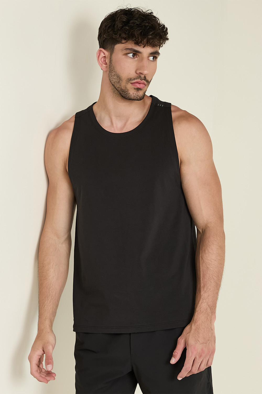 תמונת דוגמן קידמית של Zeroed In Tank LULULEMON