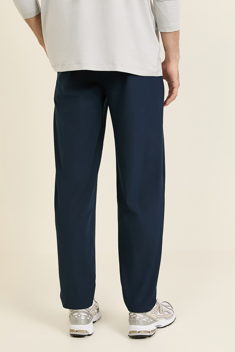 תמונת דוגמן אחורית של ABC Warpstreme™ Pull-On Pant