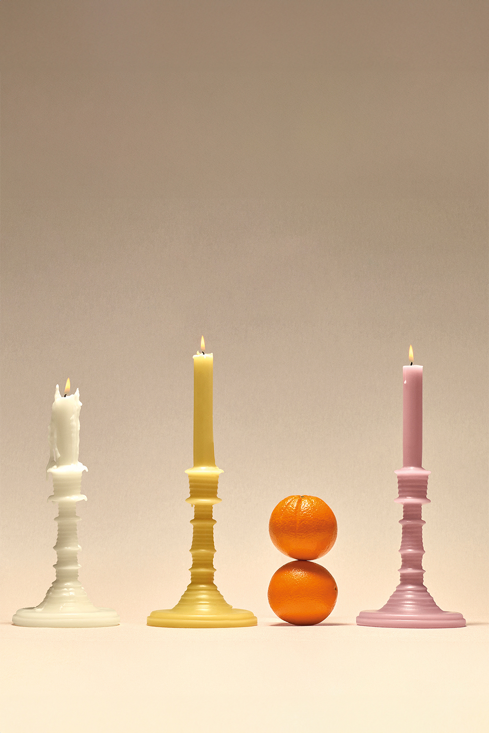 LOEWE Honeysuckle Wax Candleholder LOEWE PERFUMES