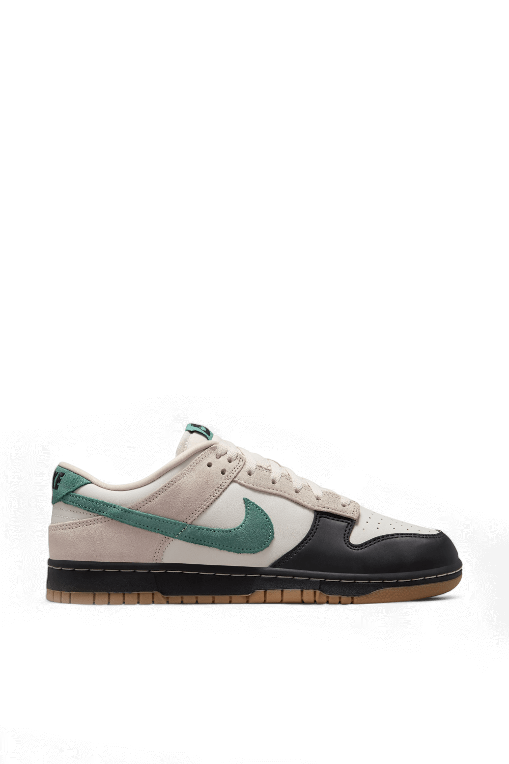 תמונה קידמית של נעלי סניקרס דאנק NIKE
