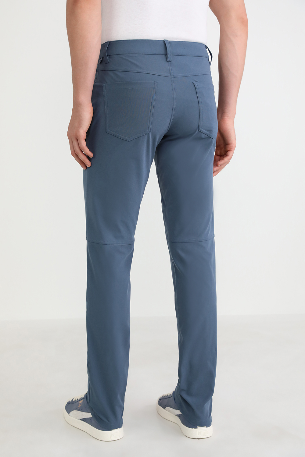 תמונת דוגמן אחורית של ABC Classic Pant 32