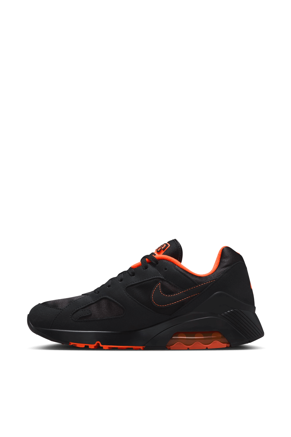 תמונה אחורית של נעלי סניקרס NIKE