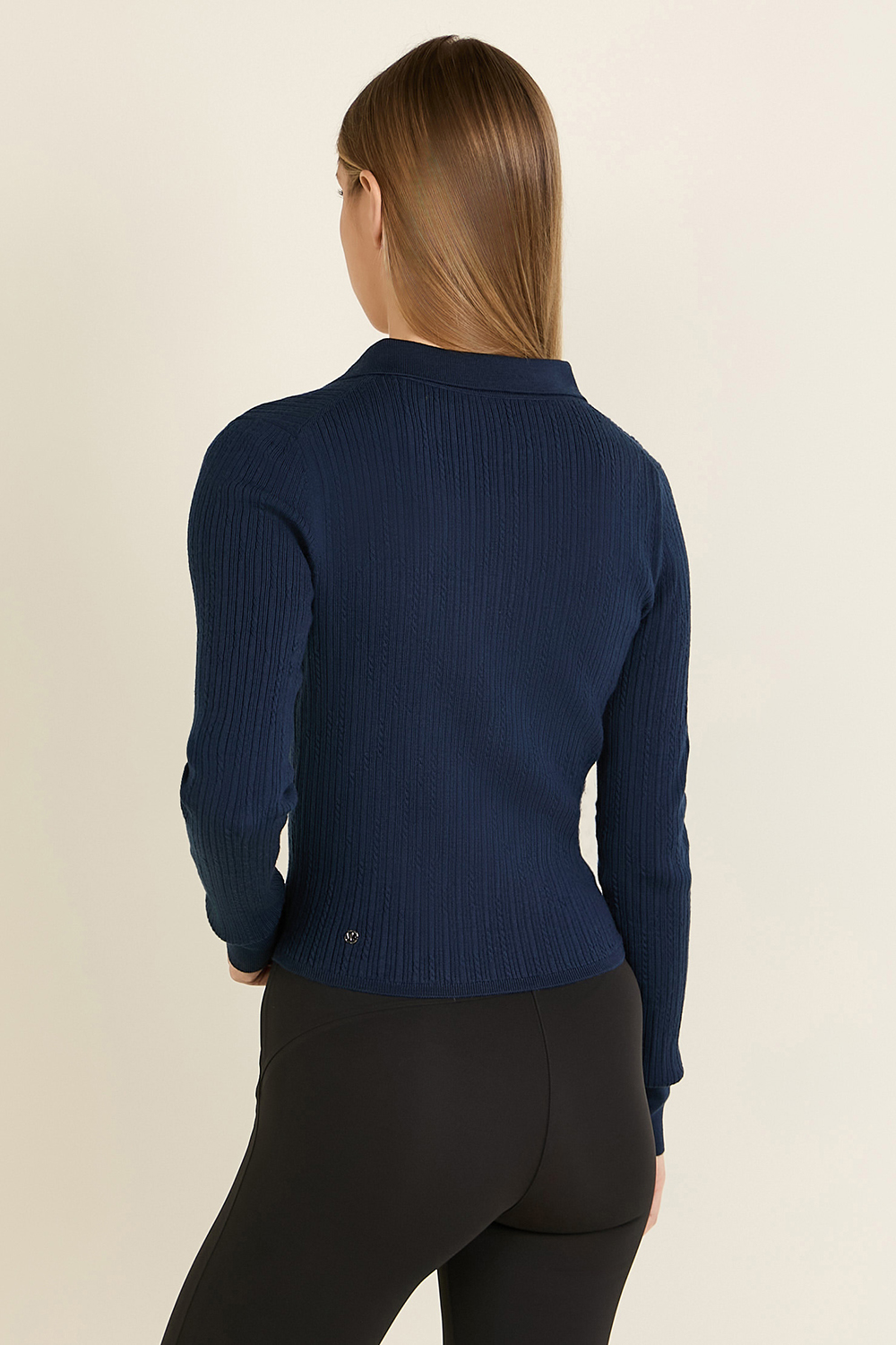 תמונת דוגמן אחורית של Ribbed Merino Wool Collared Sweater LULULEMON