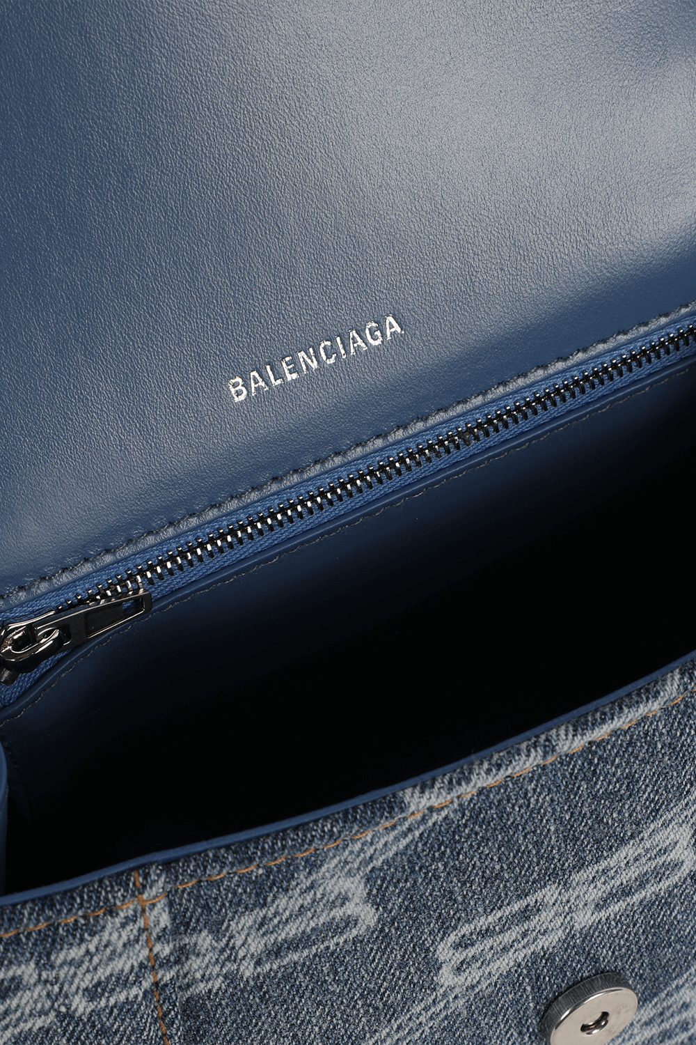 תמונת פנים של תיק צד דנים אוור-גלאס מונוגרמי BALENCIAGA