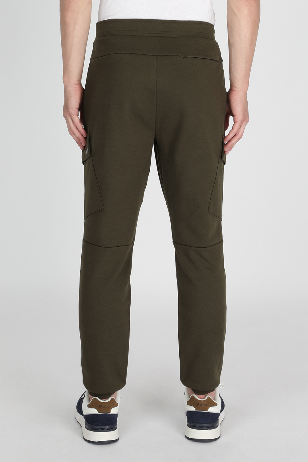 תמונת דוגמן אחורית של מכנסי קארגו ארוכים POLO RALPH LAUREN