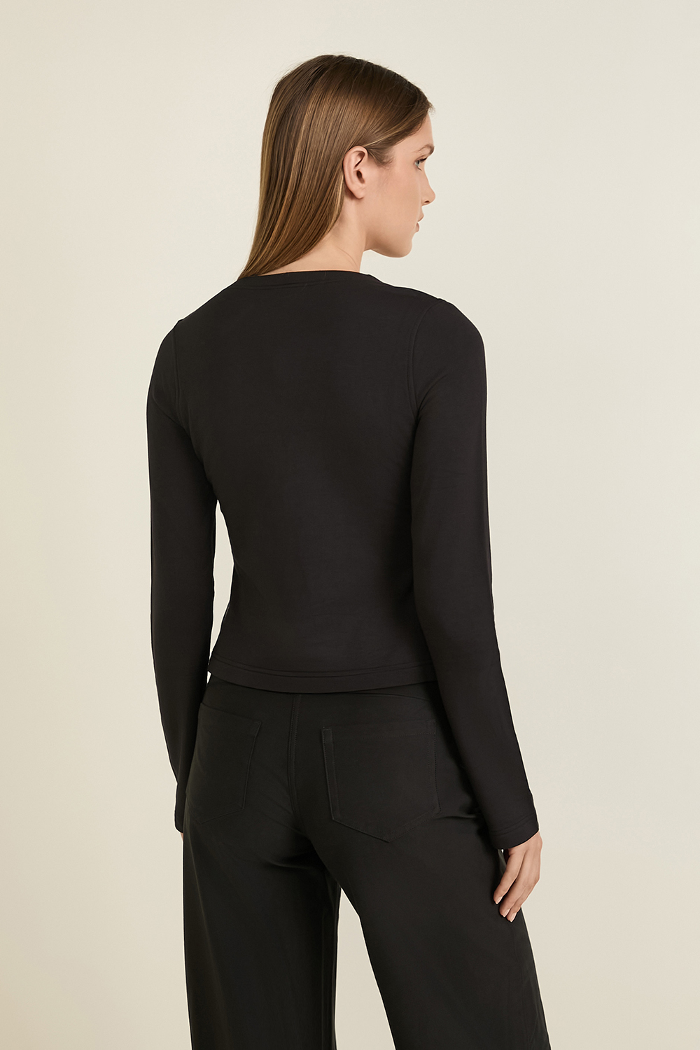 תמונת דוגמן אחורית של Modal Fleece Open-Front Long Sleeve LULULEMON
