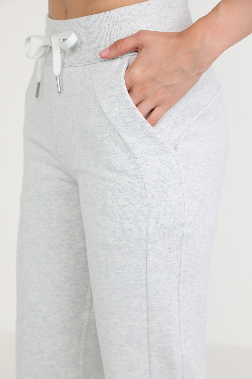תמונת תקריב דוגמן של Scuba High-Rise Jogger