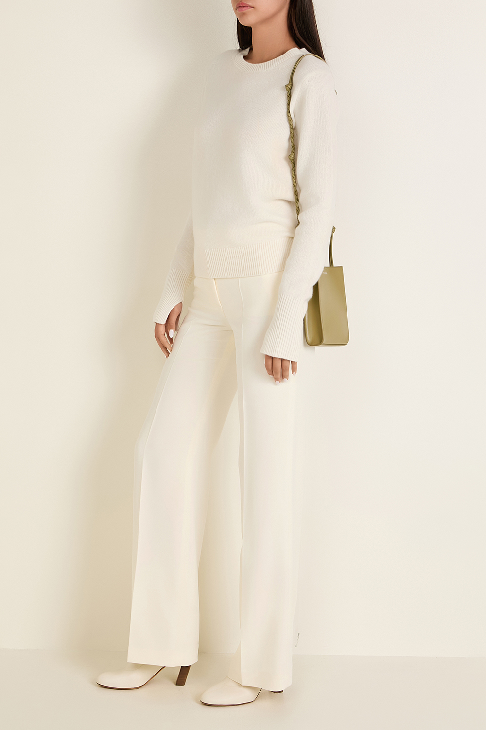 תמונת דוגמן קידמית של תיק קרוסבודי JIL SANDER