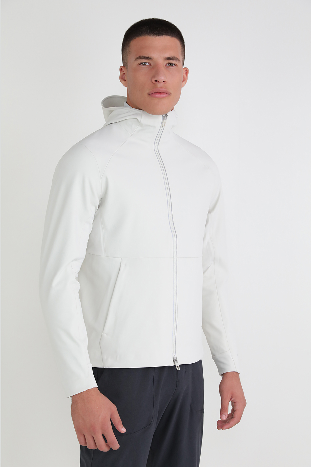 תמונת דוגמן קידמית של Cross Chill Jacket