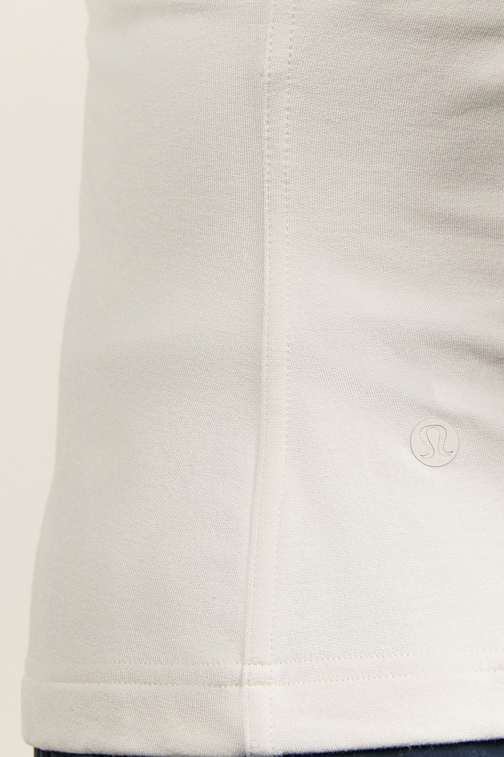 תמונת תקריב דוגמן של Modal Fleece Open-Front Long-Sleeve Shirt LULULEMON