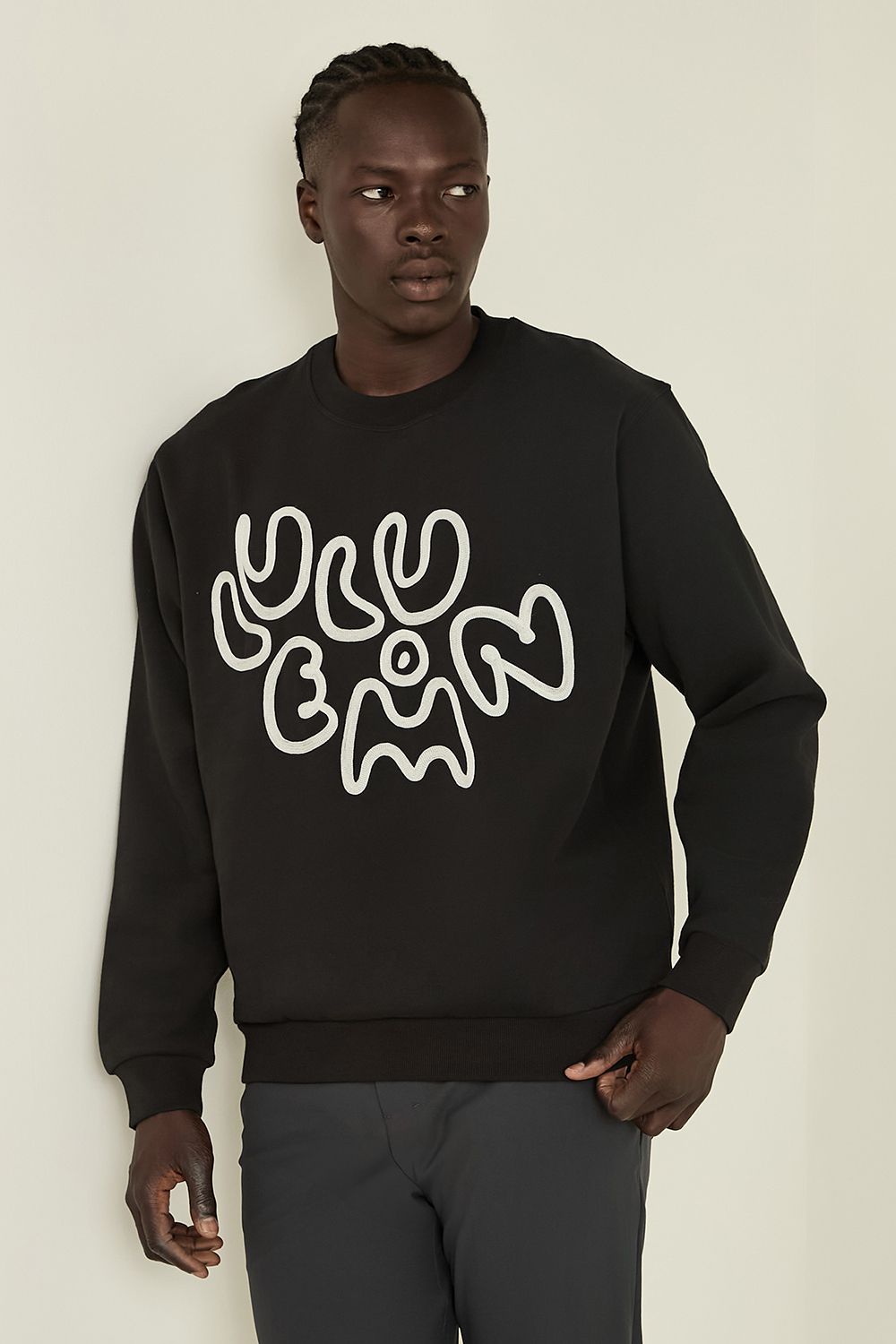 תמונת דוגמן קידמית של STEADY STATE CREW EMBROIDERED LULULEMON