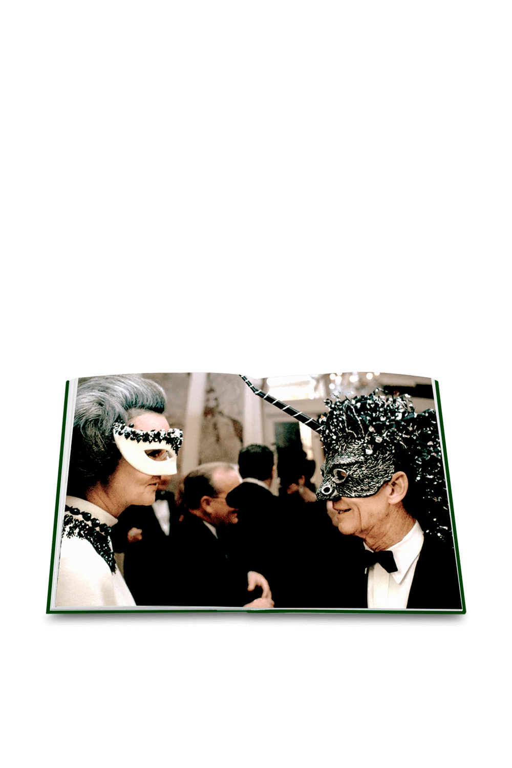 תמונת תקריב של Bals: Legendary Costume Balls of the Twentieth Century ASSOULINE