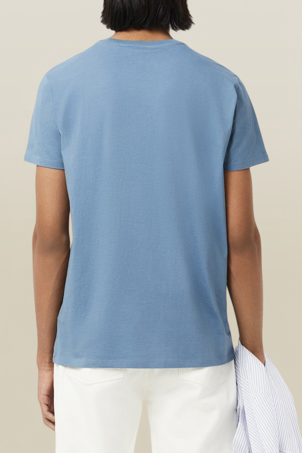 תמונת דוגמן אחורית של חולצת טי LACOSTE