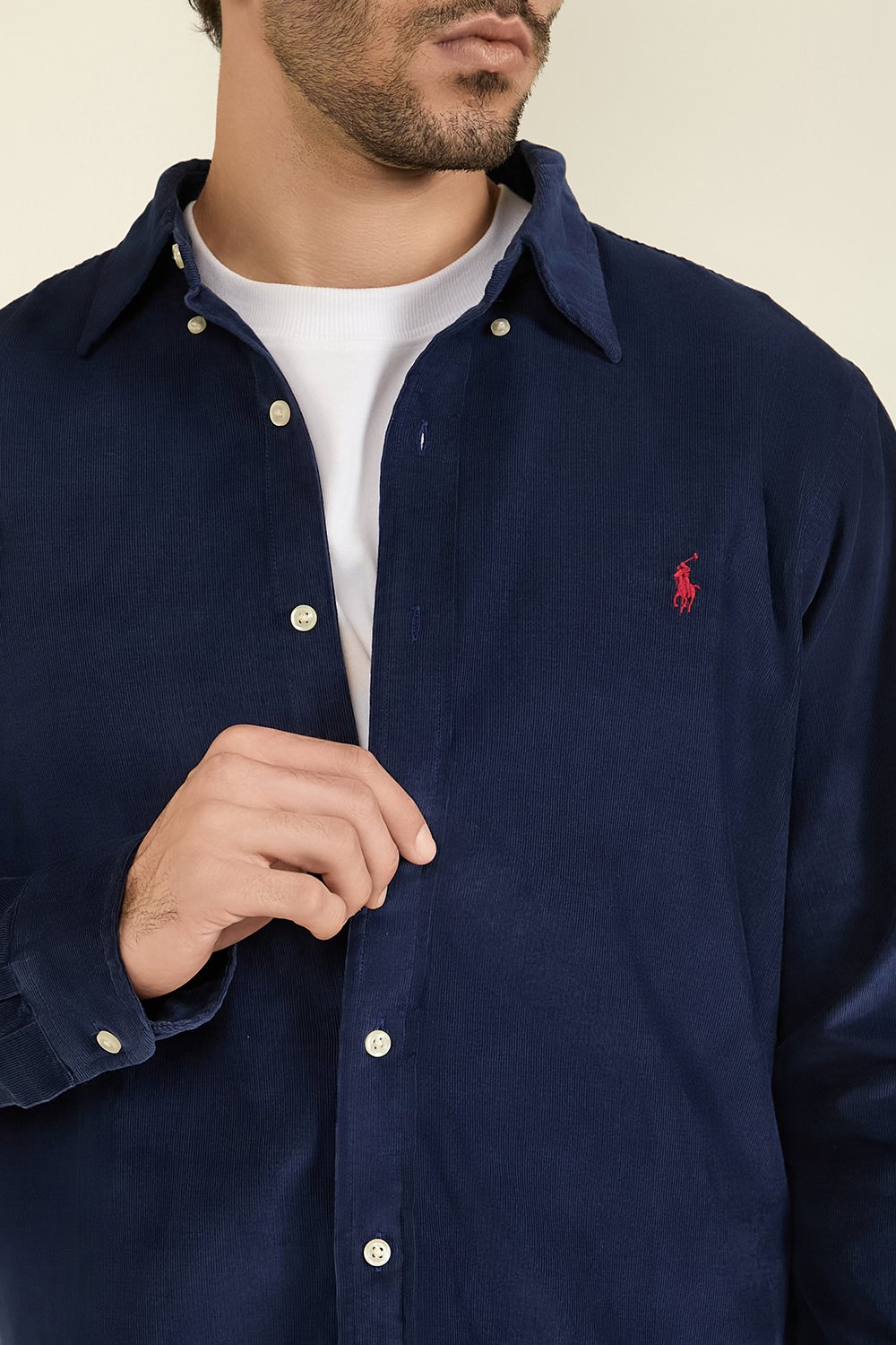 תמונת תקריב דוגמן של חולצה מכופתרת POLO RALPH LAUREN