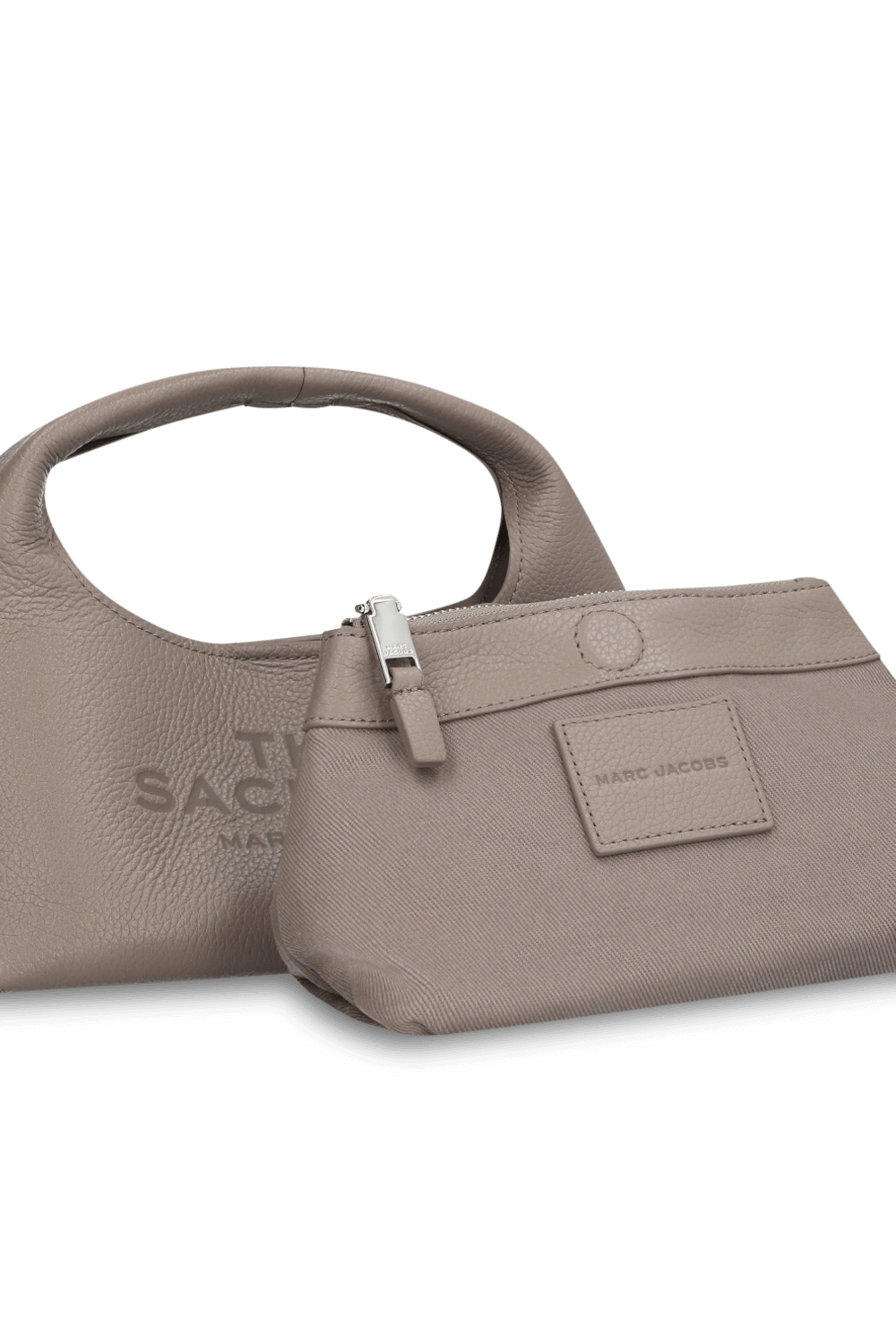 תמונת תקריב של תיק שק מיני MARC JACOBS