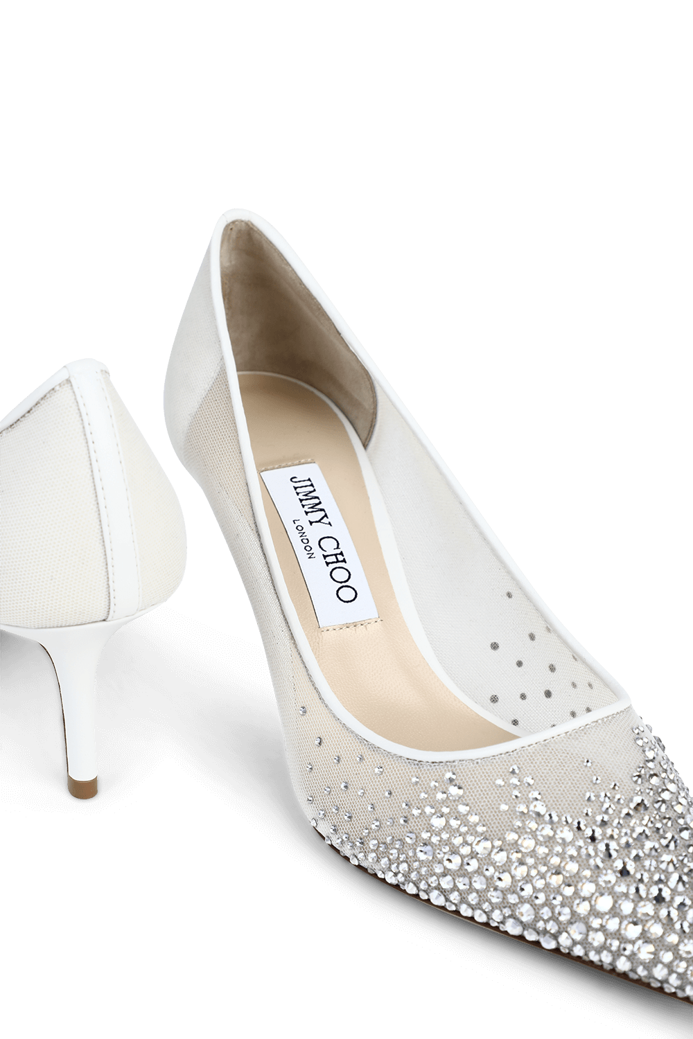 תמונת תקריב של נעלי עקב עם קרסיטלים לאב 65 JIMMY CHOO