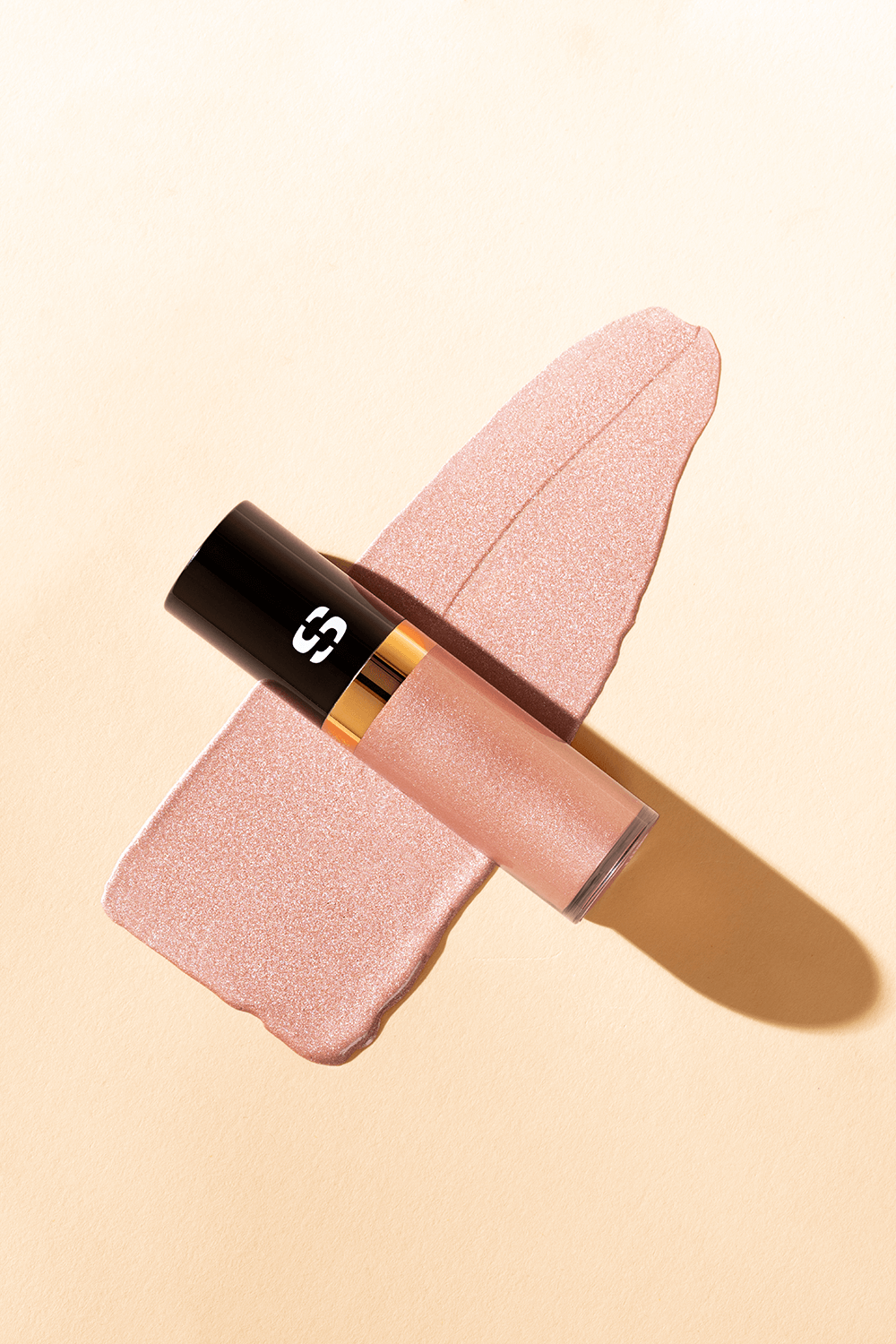 תמונת תקריב של Sisley Ombre Eclat Liquide 3 Pink Gold SISLEY PARIS