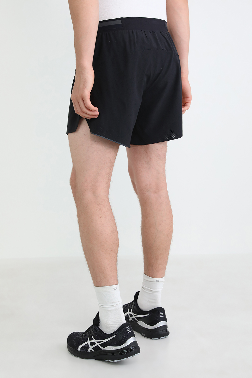 תמונת דוגמן אחורית של Fast and Free Linerless Short 6