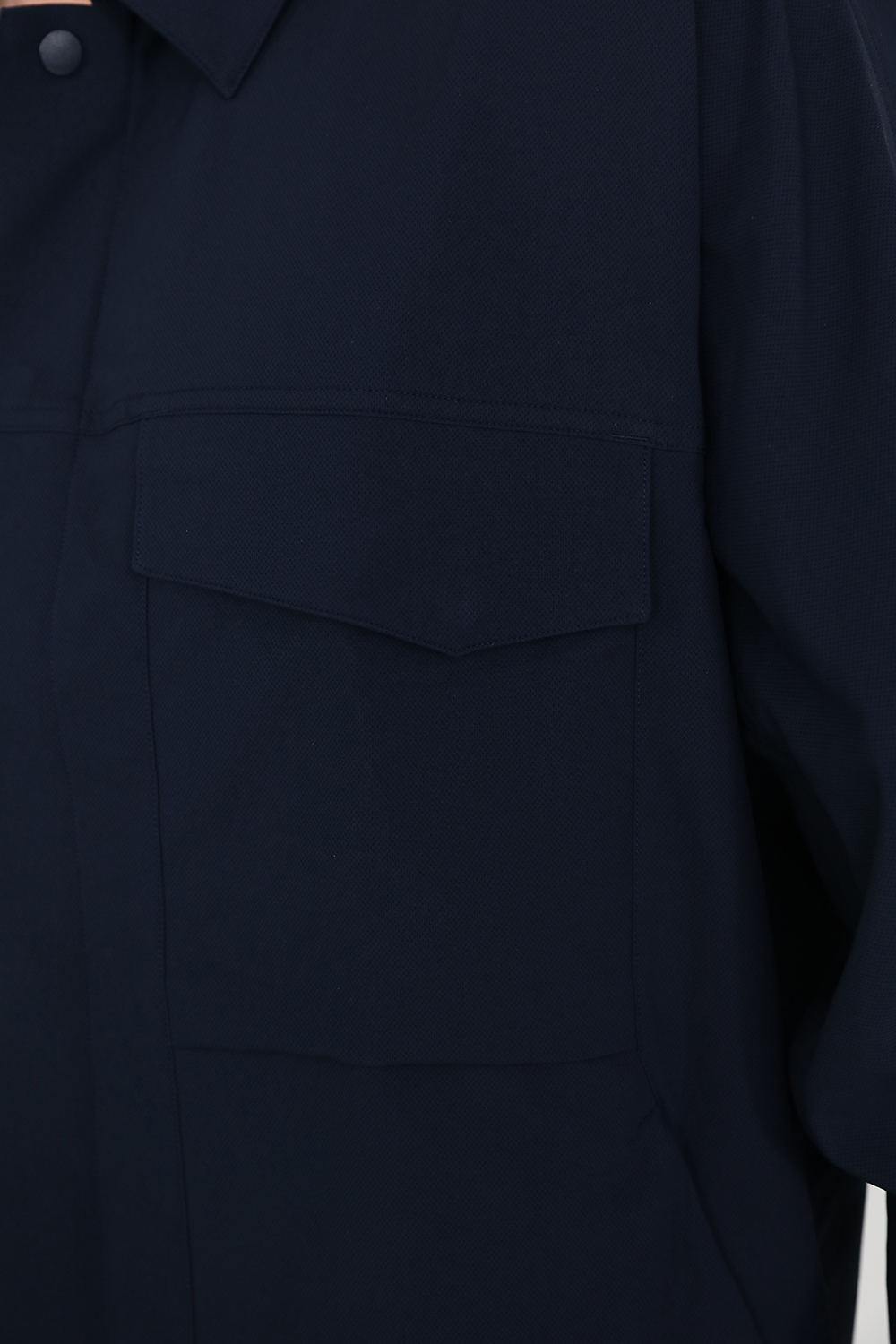 תמונת תקריב דוגמן של Cargo Pocket Shirt Jacket
