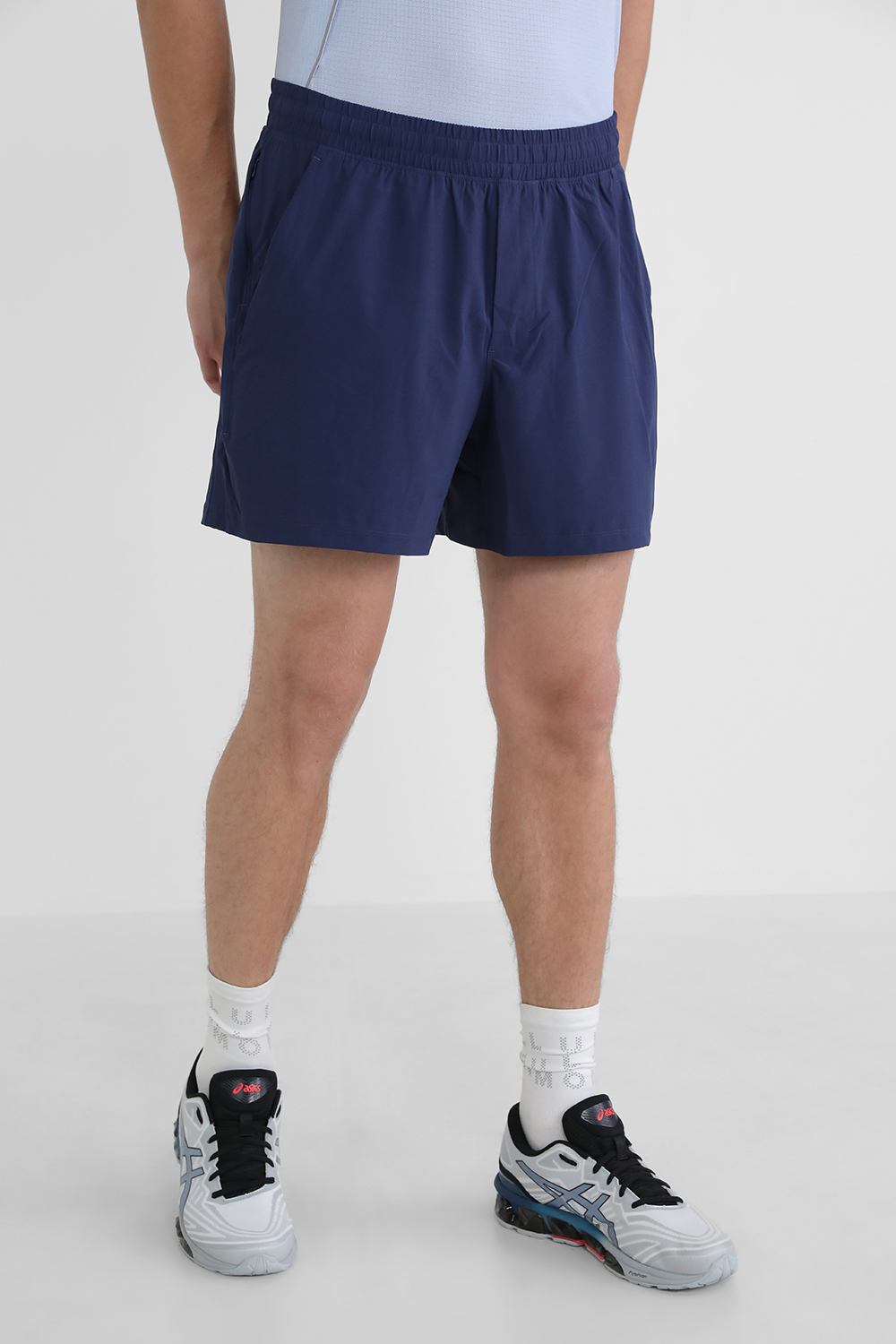 תמונת דוגמן קידמית של Pace Breaker Linerless Short 5 LULULEMON