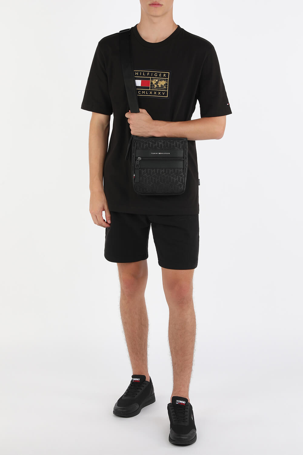 תמונת דוגמן קידמית של Elevated Nylon Monogram Mini Cross Over Mono Bag TOMMY HILFIGER
