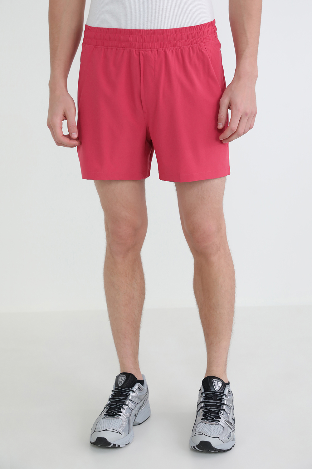 תמונת דוגמן קידמית של Pace Breaker Short LL "5