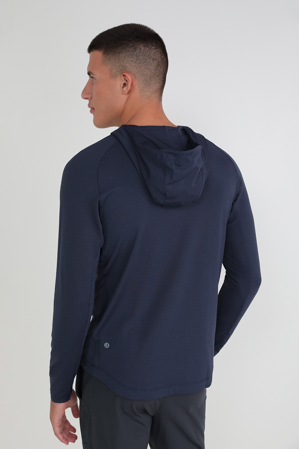 תמונת דוגמן אחורית של License To Train Hoodie
