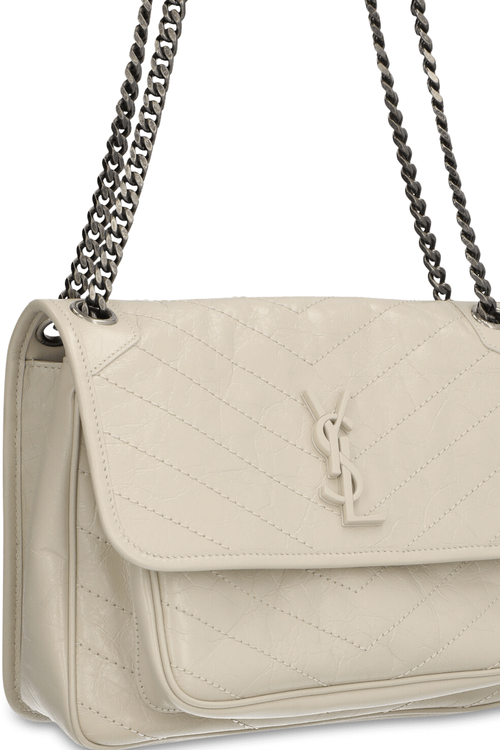 תמונת תקריב של תיק כתף ניקי מדיום SAINT LAURENT