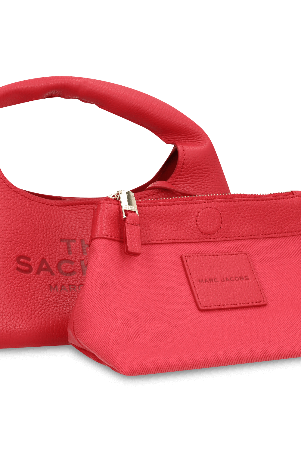 תמונת תקריב של תיק שק מיני MARC JACOBS
