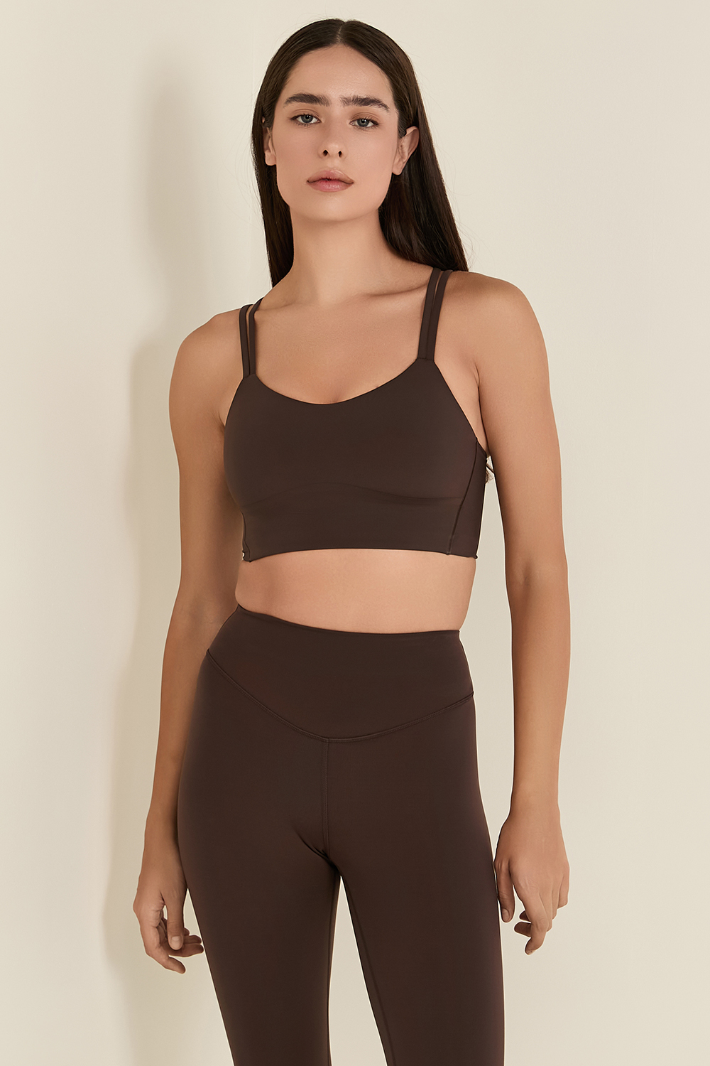 תמונת דוגמן קידמית של Like a Cloud Longline Bra, B/C Cup LULULEMON