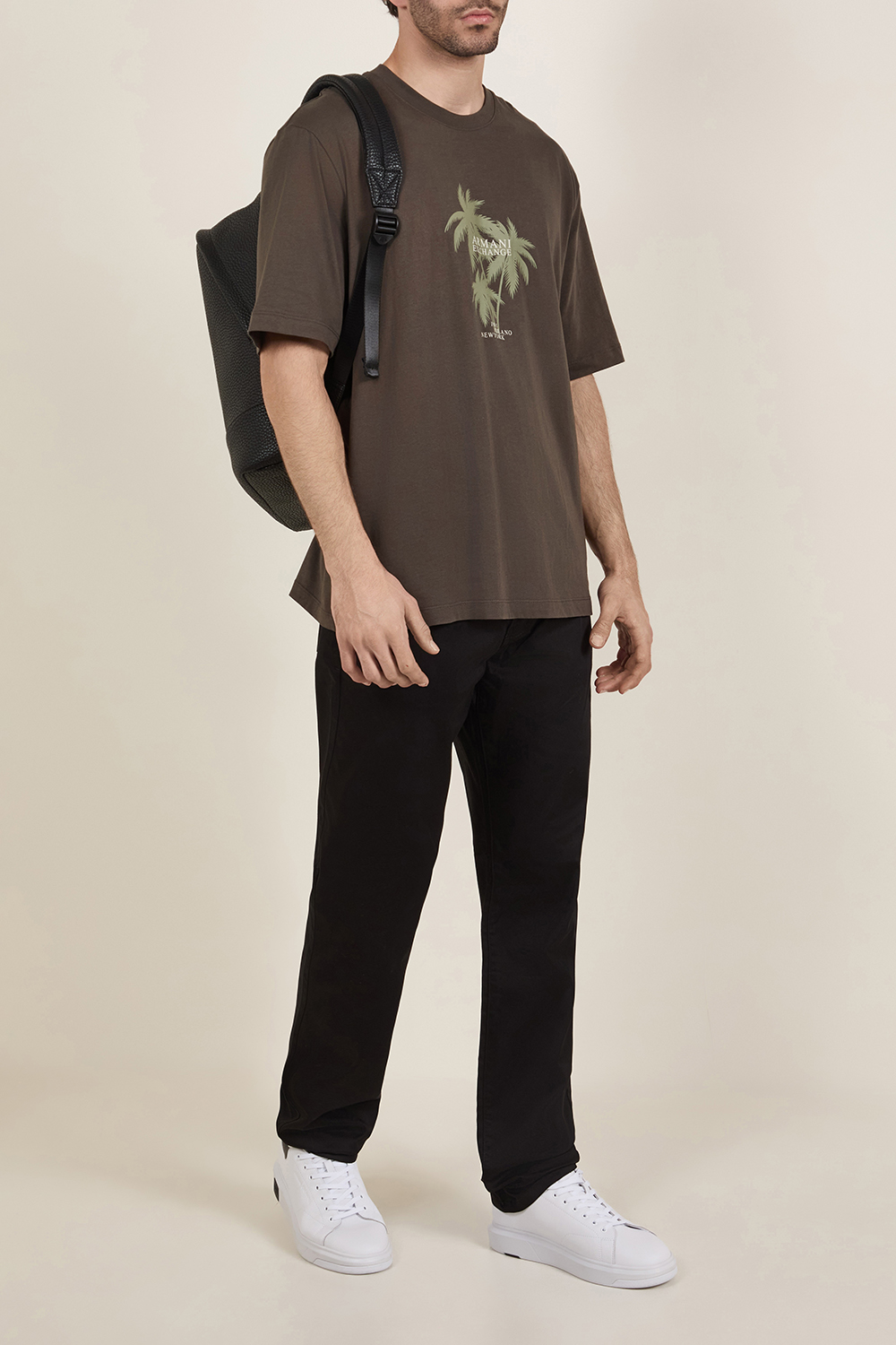 תמונת דוגמן קידמית של תיק גב ARMANI EXCHANGE