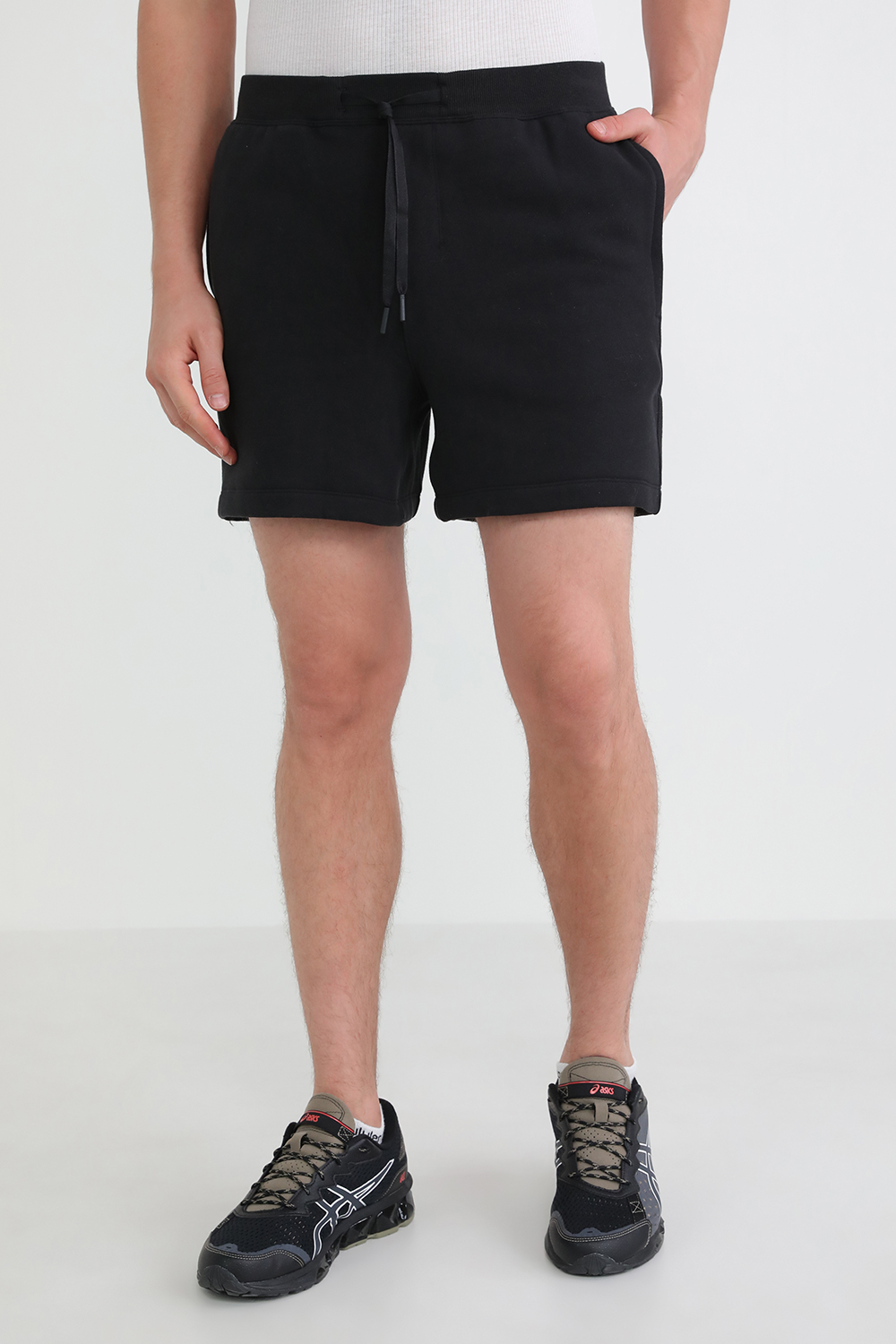 תמונת דוגמן קידמית של Steady State Short 5