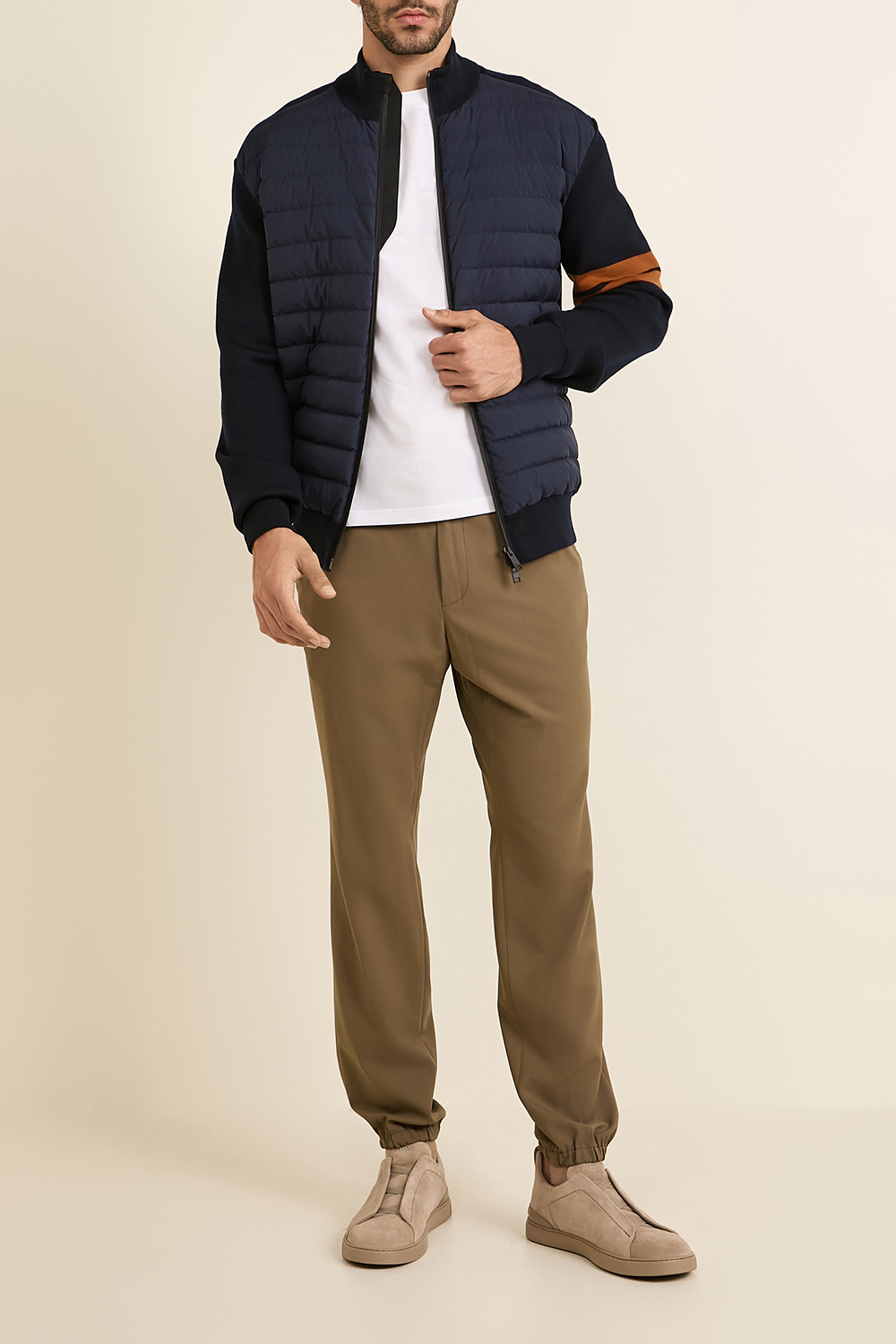 תמונת דוגמן קידמית של נעלי סניקרס מעור זמש ZEGNA