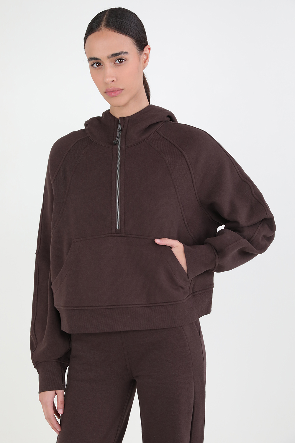 תמונת דוגמן קידמית של Scuba Oversized Half-Zip Hoodie