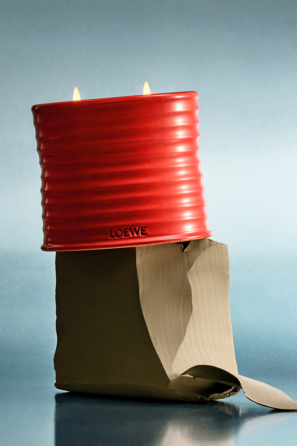 LOEWE Tomato Leaves Medium Scented Candle LOEWE PERFUMES