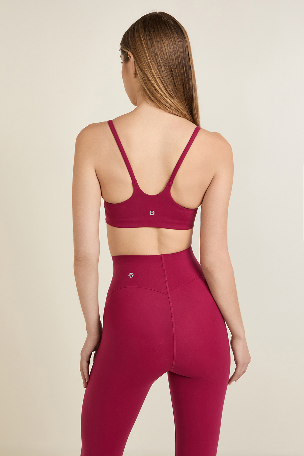 תמונת דוגמן אחורית של Wunder Train Strappy Racer Bra, C/D Cup LULULEMON