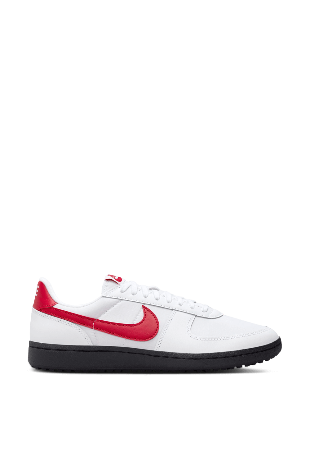 תמונה קידמית של נעלי סניקרס פיילד ג'נרל 82 NIKE