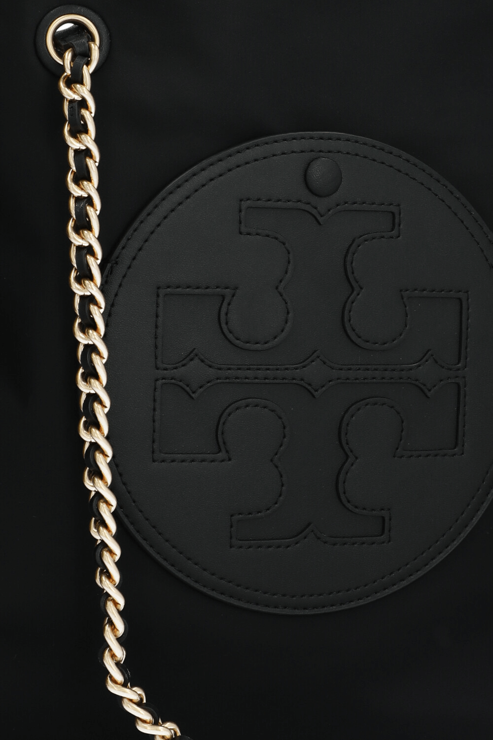 תמונת תקריב של תיק נשיאה טוט אלה TORY BURCH