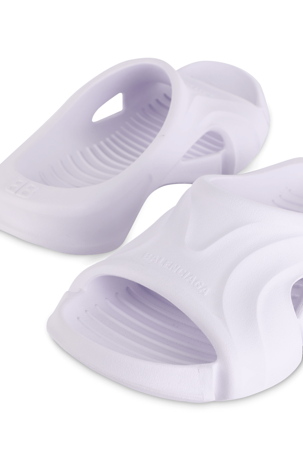 תמונת תקריב של Mold Sandals in White
