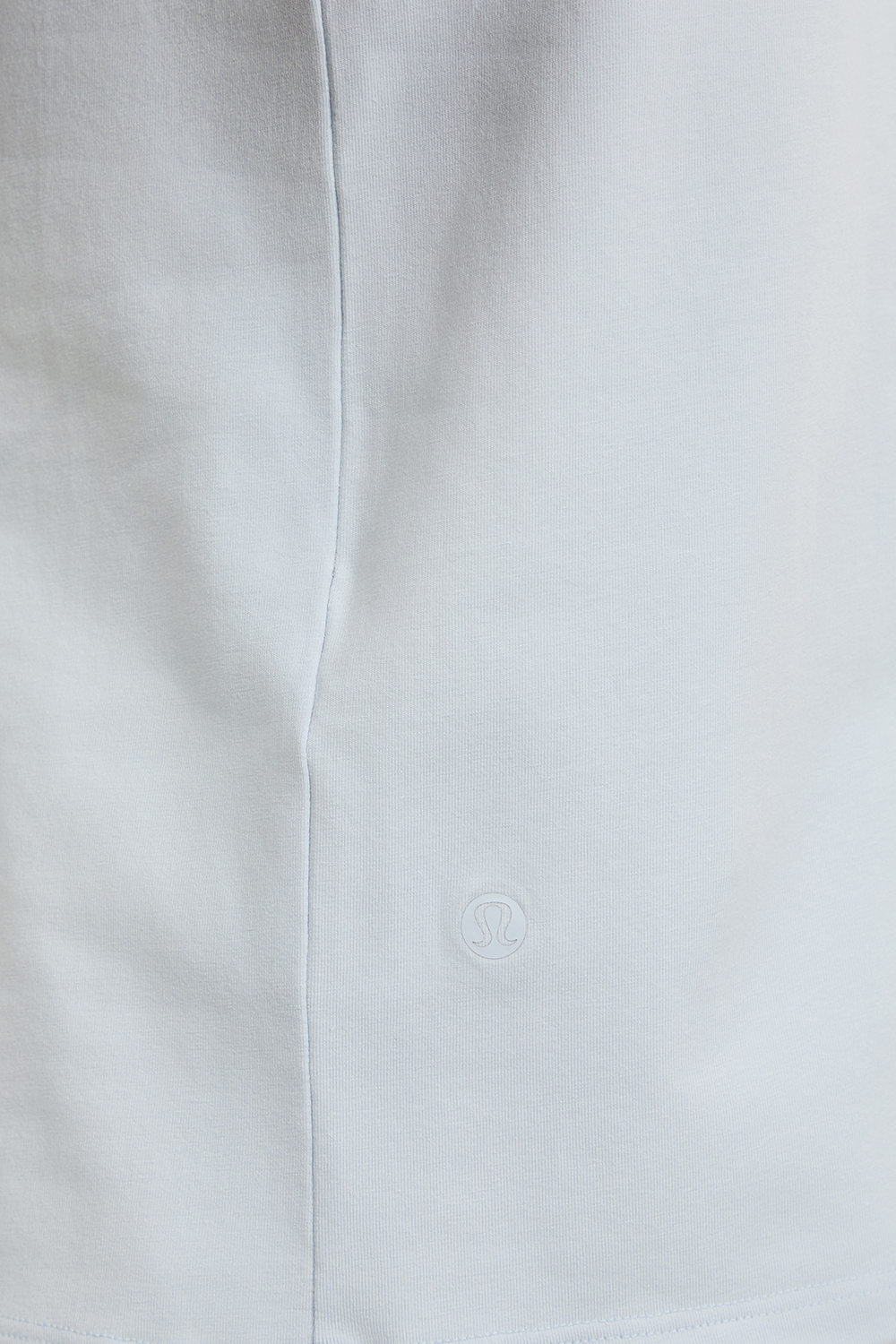תמונת תקריב דוגמן של Organic Cotton Classic-Fit T-Shirt LULULEMON