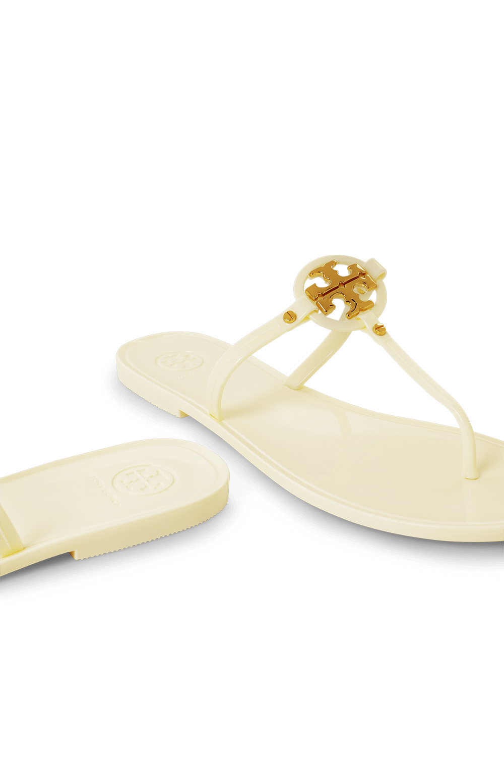 תמונת תקריב של סנדלי מיני מילר TORY BURCH